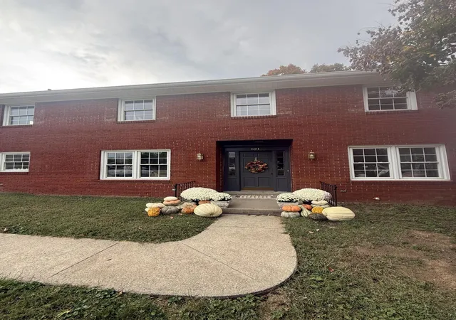 Photo 3 of Single family home for sale at 621 S Buell St, Perryville, KY 40468 | MLS# 26028527 | Listing updated on 2026-10-15