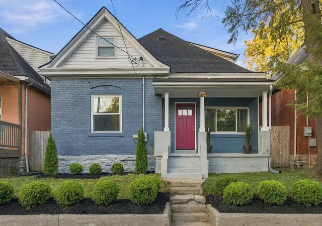 Photo 2 of Single family home for sale at 238 Rand Ave, Lexington, KY 40508 | MLS# 26028541 | Listing updated on 2026-10-18