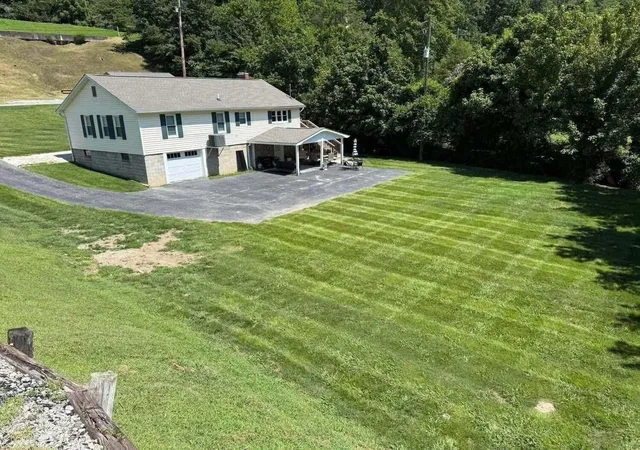 Photo 2 of Single family home for sale at 290 Ky Rt 3188, Langley, KY 41645 | MLS# 26028554 | Listing updated on 2026-10-15