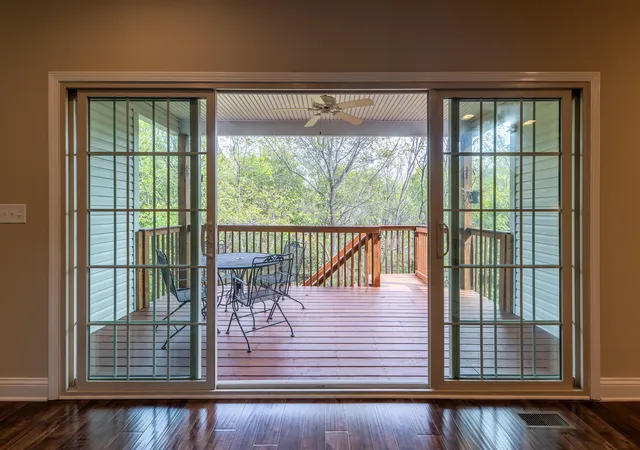 Photo 3 of Sale Pending at 139 Waterside Dr, Georgetown, KY 40324 | MLS# 26028748 | Listing updated on 2026-10-19