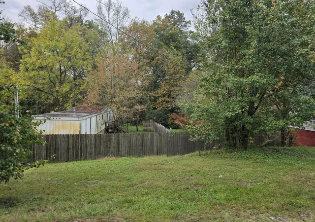 Photo 2 of Single family home for sale at 8395 State Hwy 1232, Corbin, KY 40701 | MLS# 26028580 | Listing updated on 2026-10-22