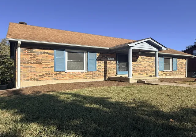 Photo 1 of Single family home for sale at 957 Darda Ct, Lexington, KY 40515 | MLS# 26028588 | Listing updated on 2026-10-19