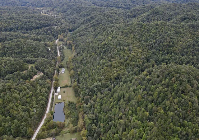 Land for sale at 520 N 708 Highway, Beattyville, KY 41311 | MLS# 26028752