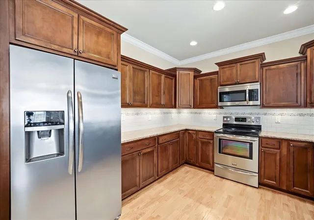 Photo 3 of Sale Pending at 3532 Rabbits Ft Trl, Lexington, KY 40503 | MLS# 26028796 | Listing updated on 2026-10-22