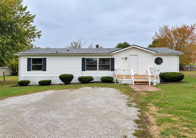 Photo 1 of Single family home for sale at 2472 Cincinnati Rd, Georgetown, KY 40324 | MLS# 26028650 | Listing updated on 2026-10-26