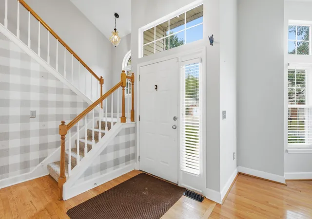 Photo 3 of Single family home for sale at 920 Quarter Horse Ct, Lexington, KY 40503 | MLS# 26028744 | Listing updated on 2026-10-21