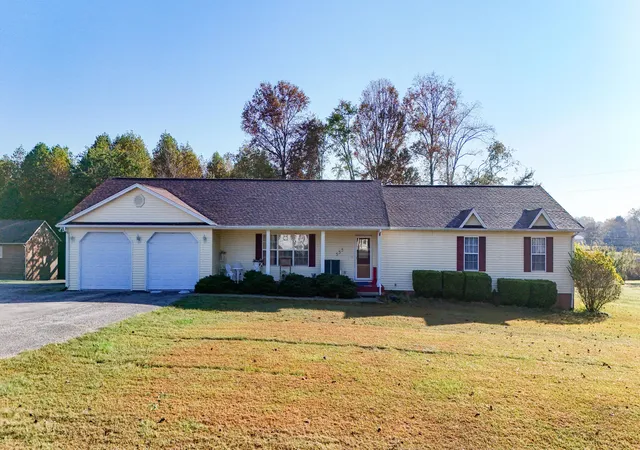 Photo 1 of Single family home for sale at 555 Old Union Church Rd, London, KY 40744 | MLS# 26028619 | Listing updated on 2026-10-15