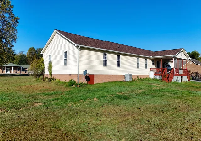 Photo 3 of Single family home for sale at 555 Old Union Church Rd, London, KY 40744 | MLS# 26028619 | Listing updated on 2026-10-15