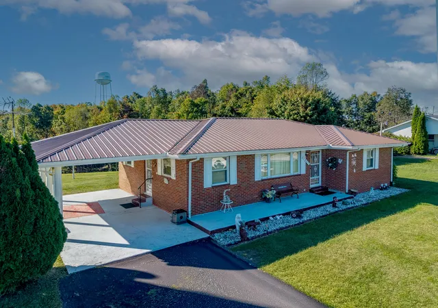 Photo 1 of Single family home for sale at 4525 Ccc Trl, Morehead, KY 40351 | MLS# 26028641 | Listing updated on 2026-10-16