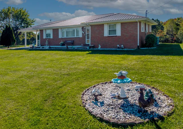 Photo 1 of Single family home for sale at 4525 Ccc Trl, Morehead, KY 40351 | MLS# 26028641 | Listing updated on 2026-10-16