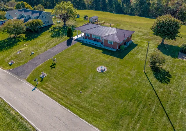 Photo 4 of Single family home for sale at 4525 Ccc Trl, Morehead, KY 40351 | MLS# 26028641 | Listing updated on 2026-10-16