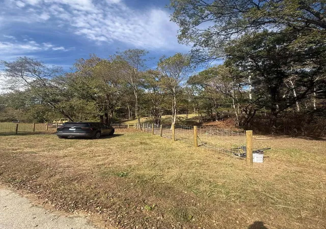 Photo 1 of Land for sale at 0 Norman Rd, Jeffersonville, KY 40337 | MLS# 26028636 | Listing updated on 2026-10-15