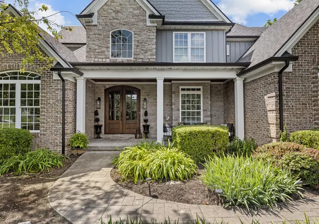 Photo 1 of Mansion for sale at 104 Deerfield Cir, Nicholasville, KY 40356 | MLS# 26028944 | Listing updated on 2026-10-20
