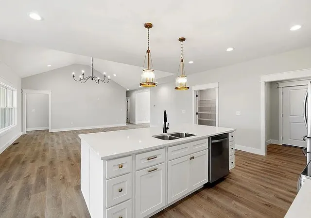 Photo 3 of Single family home for sale at 587 Harvest Ln, Harrodsburg, KY 40330 | MLS# 26028720 | Listing updated on 2026-10-16