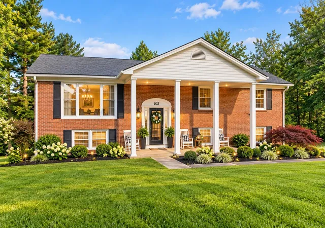 Photo 1 of Single family home for sale at 103 Pleasant Ridge Dr, Richmond, KY 40475 | MLS# 26028691 | Listing updated on 2026-10-16