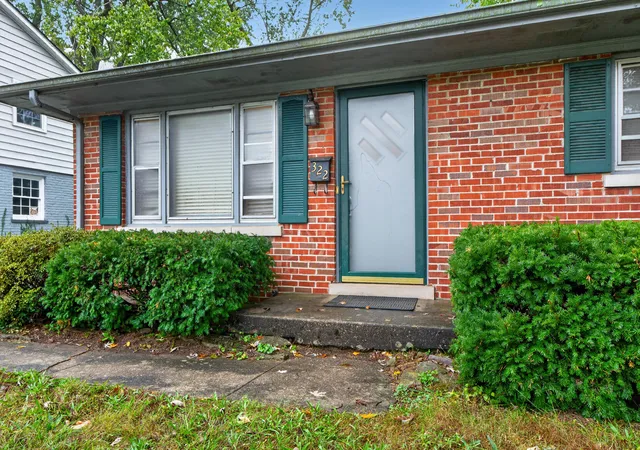 Photo 3 of Single family home for sale at 322 Wilson Downing Rd, Lexington, KY 40517 | MLS# 26028697 | Listing updated on 2026-10-19