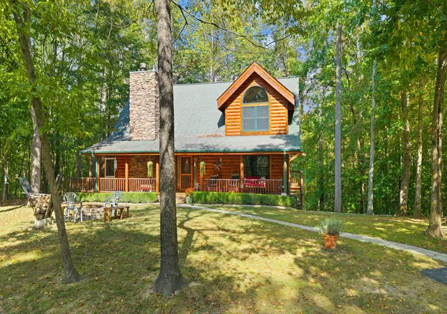 Photo 2 of Single family home for sale at 106 Pleasant Hl Rd, Jamestown, KY 42629 | MLS# 26028756 | Listing updated on 2026-10-20