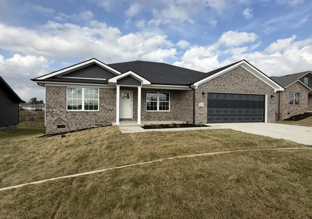 Photo 1 of Single family home for sale at 295 Stoney Crk Way, Berea, KY 40403 | MLS# 26028701 | Listing updated on 2026-10-16
