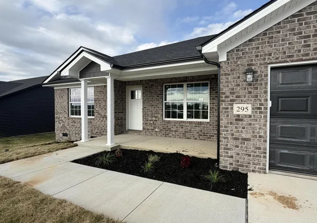 Photo 1 of Single family home for sale at 295 Stoney Crk Way, Berea, KY 40403 | MLS# 26028701 | Listing updated on 2026-10-16