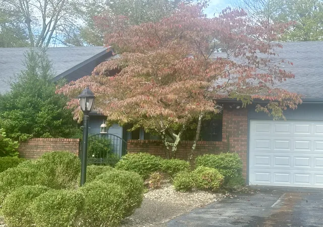 Photo 2 of Single family home for sale at 950 Nazareth Hl Rd, London, KY 40741 | MLS# 26028749 | Listing updated on 2026-10-16