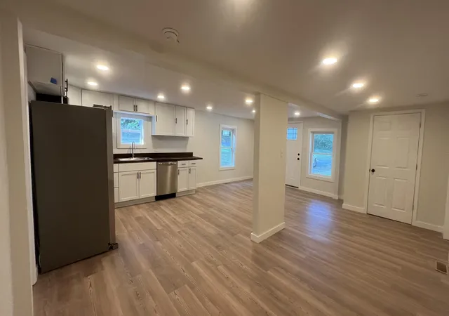 Photo 4 of Single family home for sale at 514 Pine Ave, Calvert City, KY 42029 | MLS# 26028754 | Listing updated on 2026-10-16