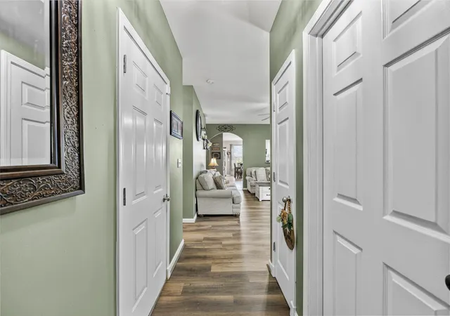 Photo 3 of Single family home for sale at 2528 Moray Pl, Lexington, KY 40511 | MLS# 26028765 | Listing updated on 2026-10-22