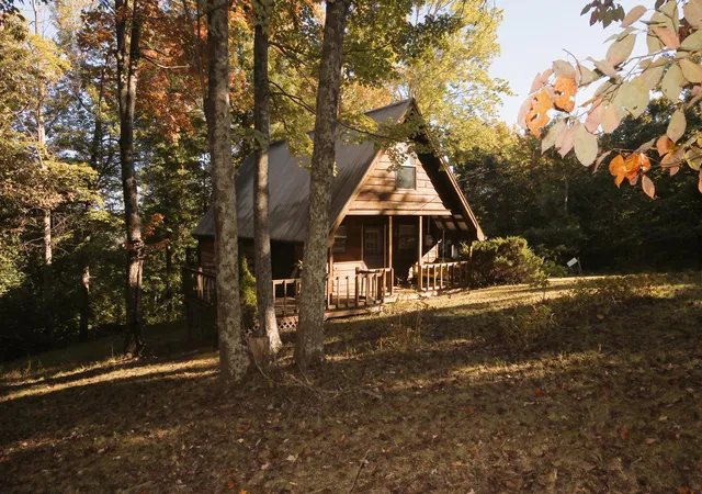 Photo 3 of Single family home for sale at 126 Lark Ln, Frenchburg, KY 40322 | MLS# 26028799 | Listing updated on 2026-10-17