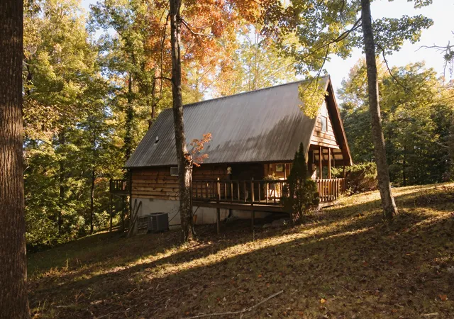 Photo 4 of Single family home for sale at 126 Lark Ln, Frenchburg, KY 40322 | MLS# 26028799 | Listing updated on 2026-10-17