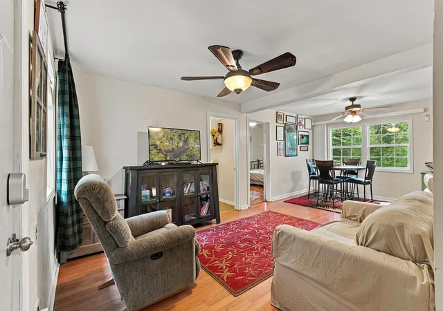 Photo 4 of Single family home for sale at 83 Calhoun Ave, Cadiz, KY 42211 | MLS# 26028823 | Listing updated on 2026-10-20