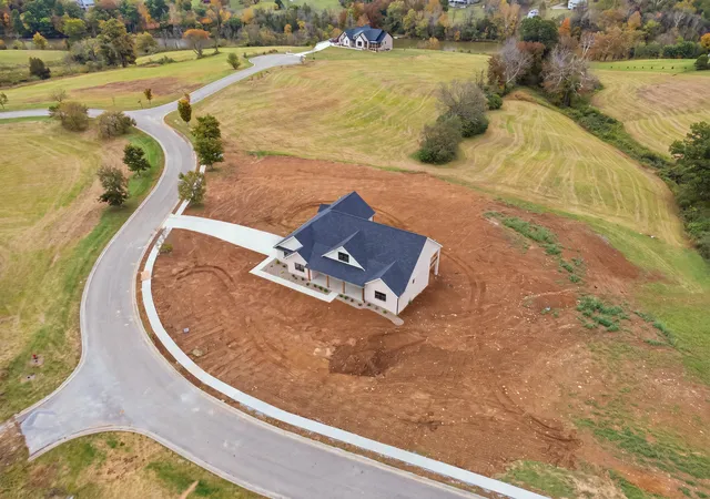 Photo 3 of Single family home for sale at 1166 Champion Way, Richmond, KY 40475 | MLS# 26028821 | Listing updated on 2026-10-19