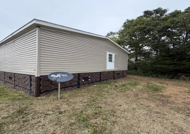 Photo 4 of Single family home for sale at 46 Frasure Ln, Mount Sterling, KY 40353 | MLS# 26028827 | Listing updated on 2026-10-18