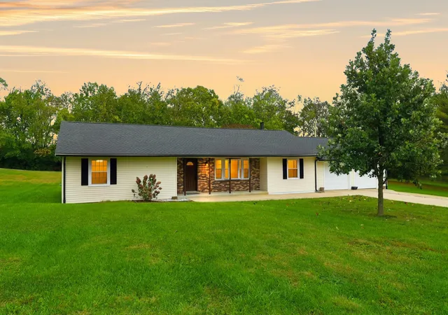 Photo 1 of Single family home for sale at 111 Johnson Dr, Frankfort, KY 40601 | MLS# 26028898 | Listing updated on 2026-10-22