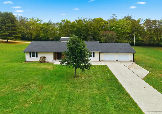 Photo 53 of Single family home for sale at 111 Johnson Dr, Frankfort, KY 40601 | MLS# 26028898 | Listing updated on 2026-10-22