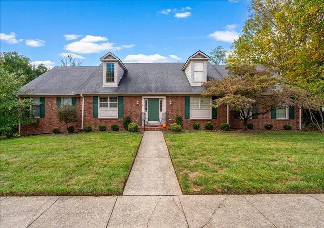 Photo 1 of Multi family home for sale at 719 Camino Dr, Lexington, KY 40502 | MLS# 26028867 | Listing updated on 2026-10-19