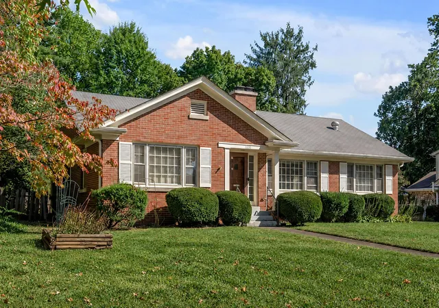Single family home for sale at 1167 Lakewood Dr, Lexington, KY 40502 | MLS# 26028870