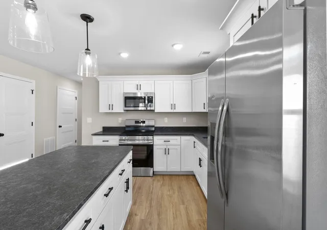 Photo 3 of Single family home for sale at 1817 Eden Cvs, Lexington, KY 40505 | MLS# 26028895 | Listing updated on 2026-10-19