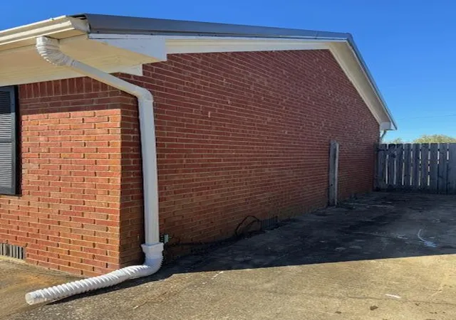 Photo 2 of Single family home for sale at 27 Spruce Dr, Cynthiana, KY 41031 | MLS# 26028911 | Listing updated on 2026-10-19