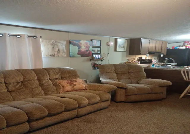 Photo 3 of Single family home for sale at 1756 Kentucky 904, Williamsburg, KY 40769 | MLS# 26028920 | Listing updated on 2026-10-22