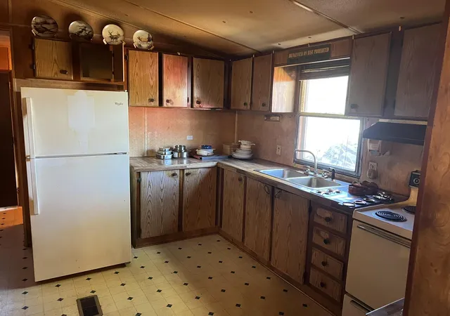 Photo 4 of Single family home for sale at 16984 US Hwy 68 E, Hardin, KY 42048 | MLS# 26028988 | Listing updated on 2026-10-20