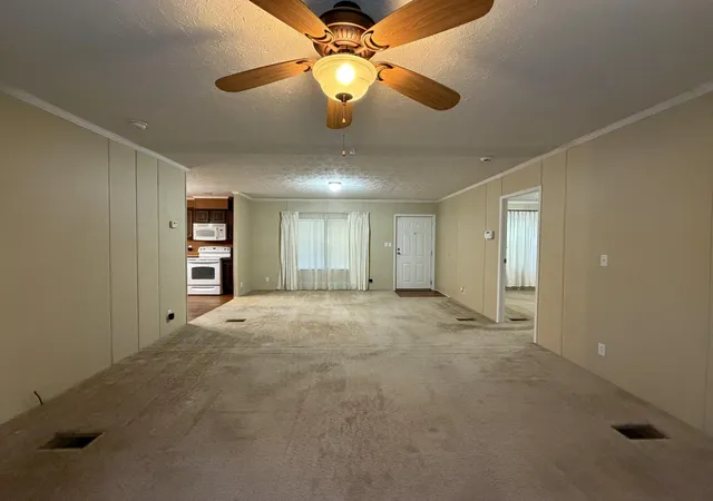 Photo 4 of Single family home for sale at 1759 North Hwy 413, Baxter, KY 40806 | MLS# 26028941 | Listing updated on 2026-10-19