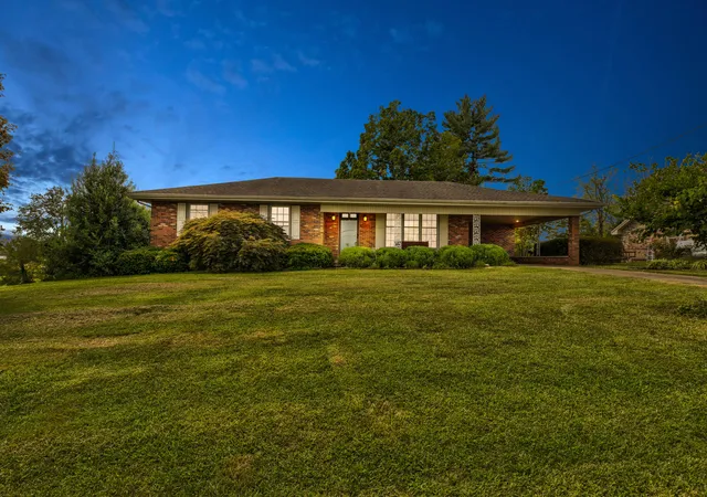 Photo 1 of Single family home for sale at 3726 Camargo Hts, Camargo, KY 40353 | MLS# 26028976 | Listing updated on 2026-10-20