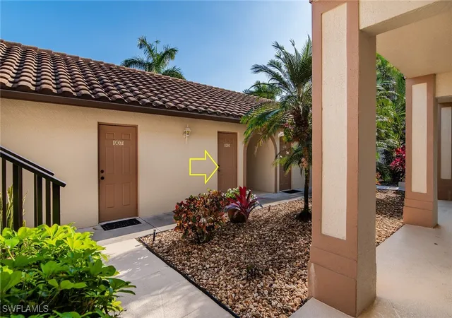 Photo 3 of Condo for sale at 194 Newport Dr #903, Naples, FL 34114 | MLS# 225027572 | Listing updated on 2026-09-15
