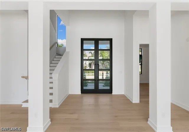 Photo 2 of Single family home for sale at 1285 Orange Ct, Marco Island, FL 34145 | MLS# 225029702 | Listing updated on 2026-09-02