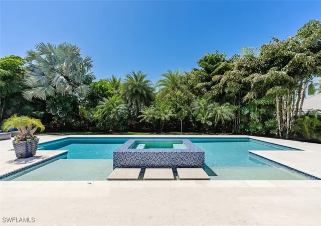 Photo 3 of Single family home for sale at 702 Bobwhite Ln, Naples, FL 34108 | MLS# 225036920 | Listing updated on 2026-09-14