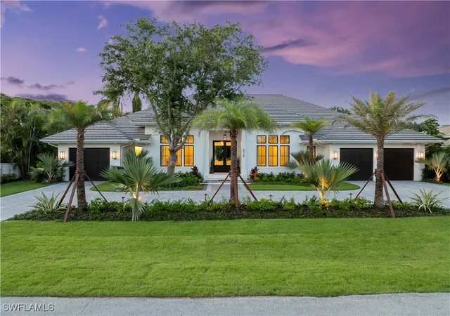 Photo 1 of Single family home for sale at 515 Murex Dr, Naples, FL 34102 | MLS# 224075163 | Listing updated on 2026-09-13