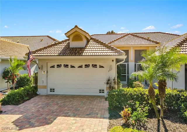Photo 3 of Townhouse for sale at 550 Captn Kate Ct #22, Naples, FL 34110 | MLS# 224094919 | Listing updated on 2026-09-13