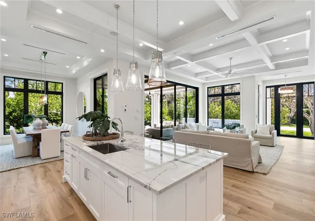 Photo 3 of Sale Pending at 1191 7th Avenue N, Naples, FL 34102 | MLS# 224078260 | Listing updated on 2026-09-01