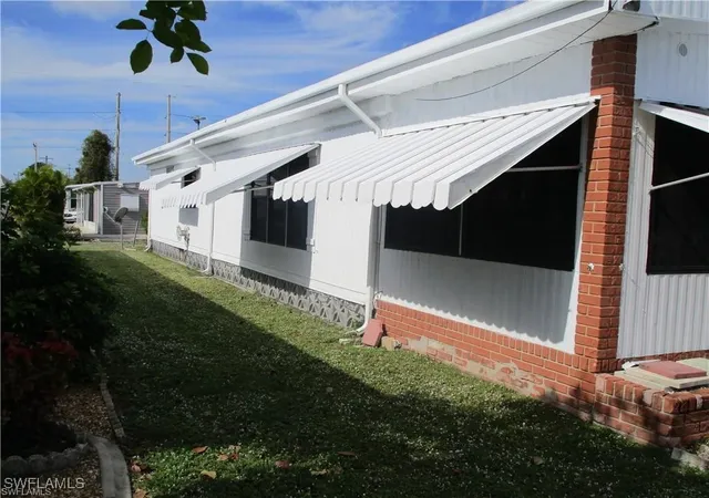 Photo 3 of Manufactured home for sale at 16015 Tangelo Way, North Fort Myers, FL 33903 | MLS# 224101045 | Listing updated on 2026-10-22