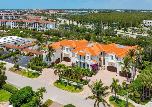 Townhouse for sale at 1603 Curlew Ave #1603, Naples, FL 34102 | MLS# 225041584