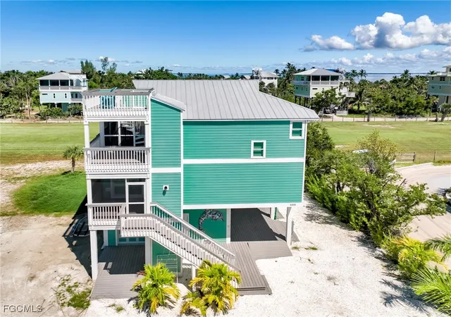 Photo 3 of Single family home for sale at 4500 Seair Ln, Upper Captiva, FL 33924 | MLS# 224090726 | Listing updated on 2026-09-17